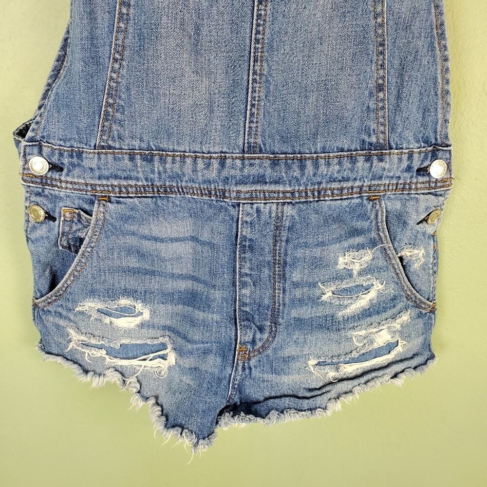 American Eagle Outfitters Distressed Raw Hem Denim Shortalls Size Small - Picture 7 of 10